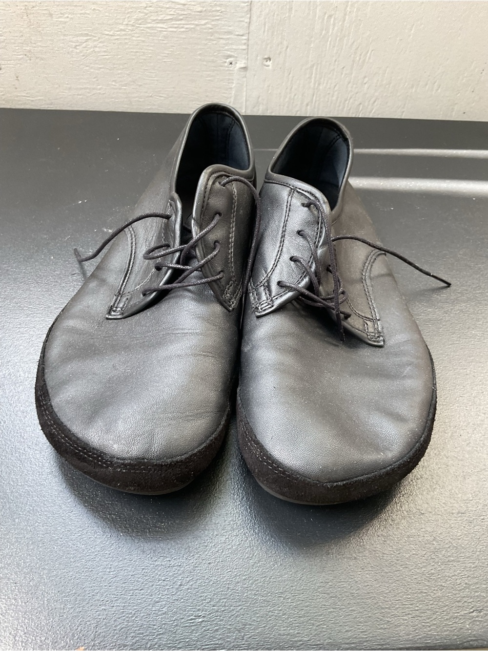 Tadeevo Barefoot Shoes – Sleek Lace-Up Comfort